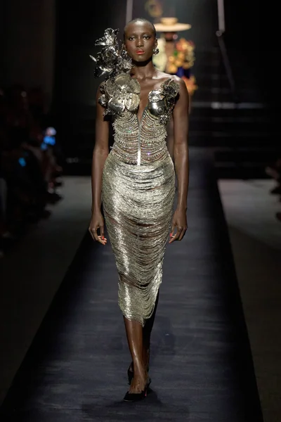 Look 21